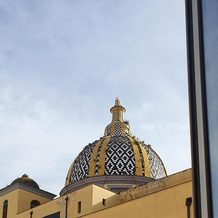 La Casa Di Maya Napoli Exterior foto